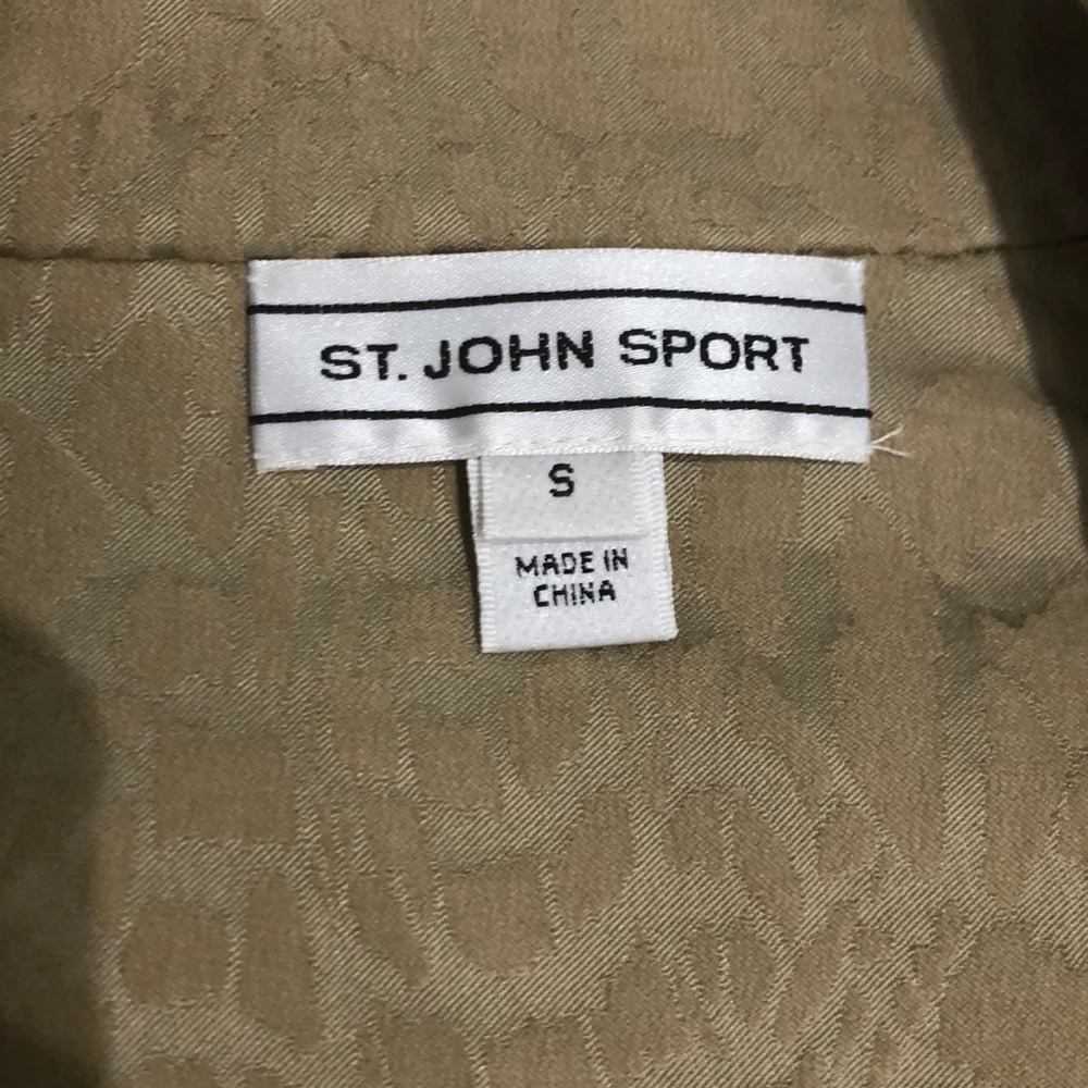 St John Beige Suit - Picture 3 of 4